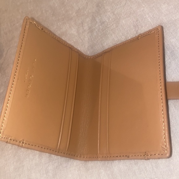 New Kurt Geiger credit card wallet - Picture 5 of 6